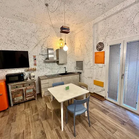 Bed Art Relaxing - Con Sauna Happiness Gallery Lägenhet